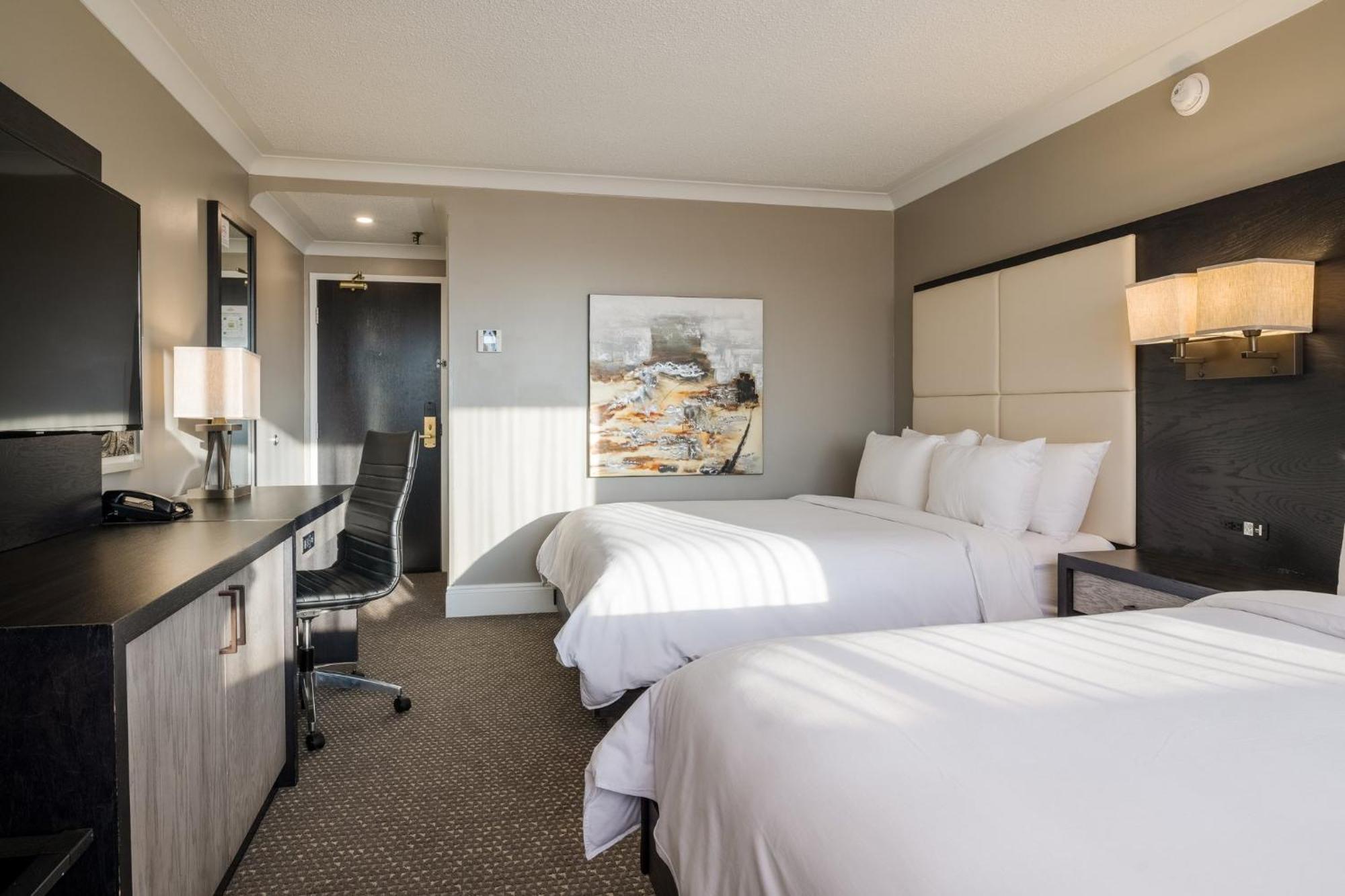 Crowne Plaza Hotel Moncton Downtown By Ihg Exterior foto