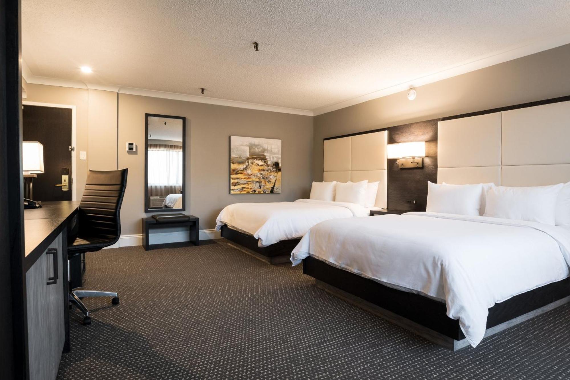 Crowne Plaza Hotel Moncton Downtown By Ihg Exterior foto